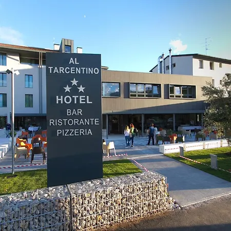 Al Tarcentino Отель 3*