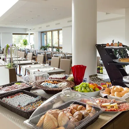Al Tarcentino Hotel