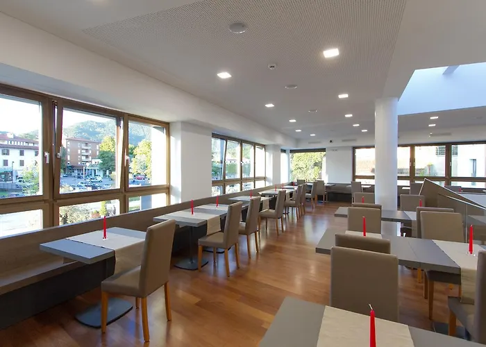 Hotel Al Tarcentino 3*